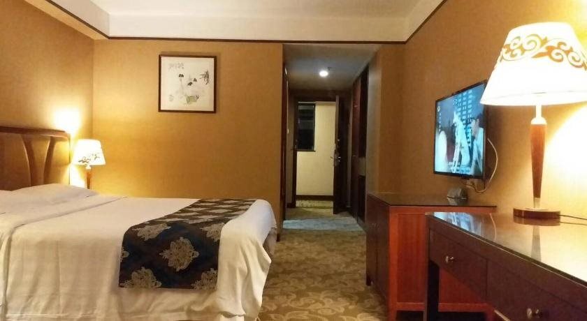 Чжуншань: Yinyi Hotel