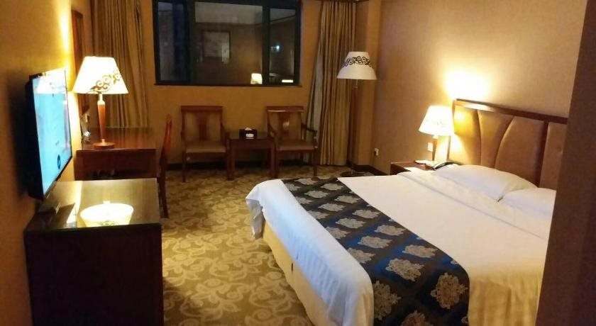 Чжуншань: Yinyi Hotel
