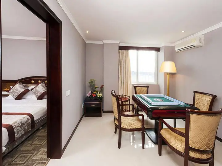 Чжухай: Sinan Hotel