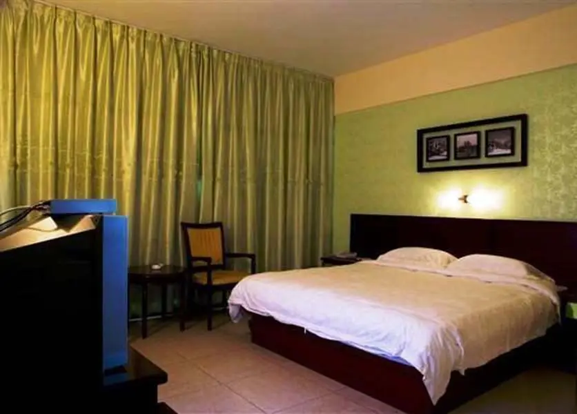 Longquan Hotel (Hainan Industry and Commerce College Branch of the Provincial Government) — фото 1