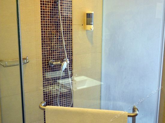 Фошань: New East Hotel - Foshan Jianglong Branch