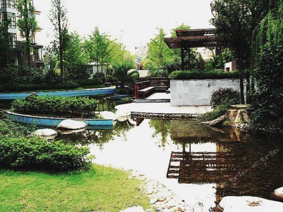 Нанкин: Nanjing Junlan Apartment – Jinling Wangfu Branch