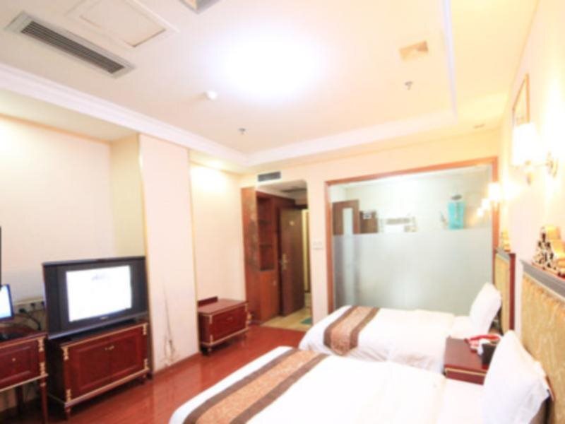 Jilv Hotel (Huashi) — фото 1