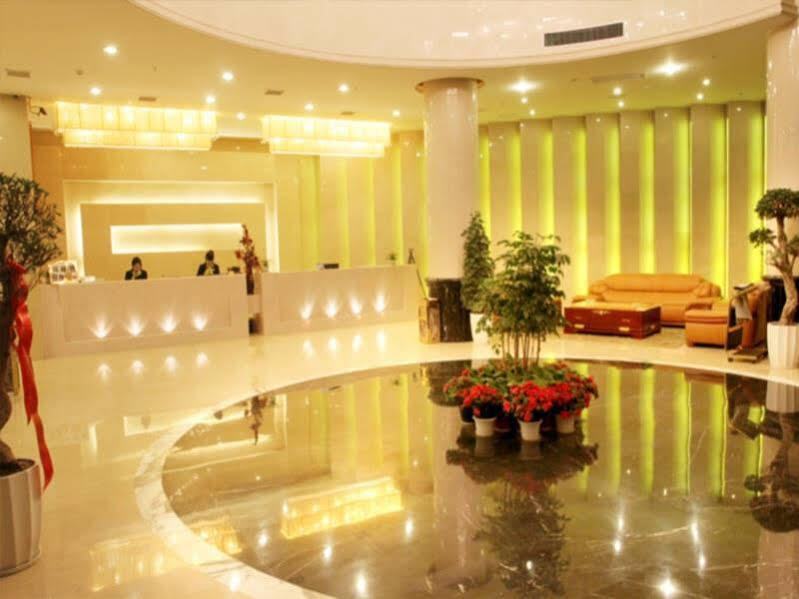 Цзюцзян: Jiujiang 168jingpin hotel