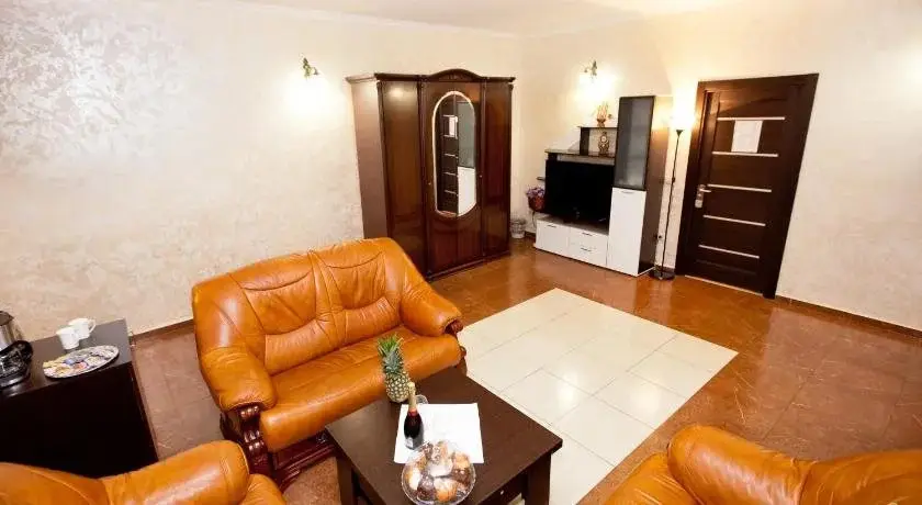 Дроздово: Hotel Drozdi