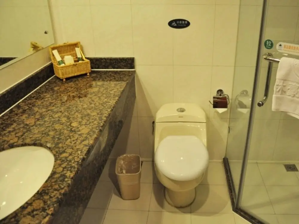 Green Tree Inn Xuzhou Railway Station — фото 1