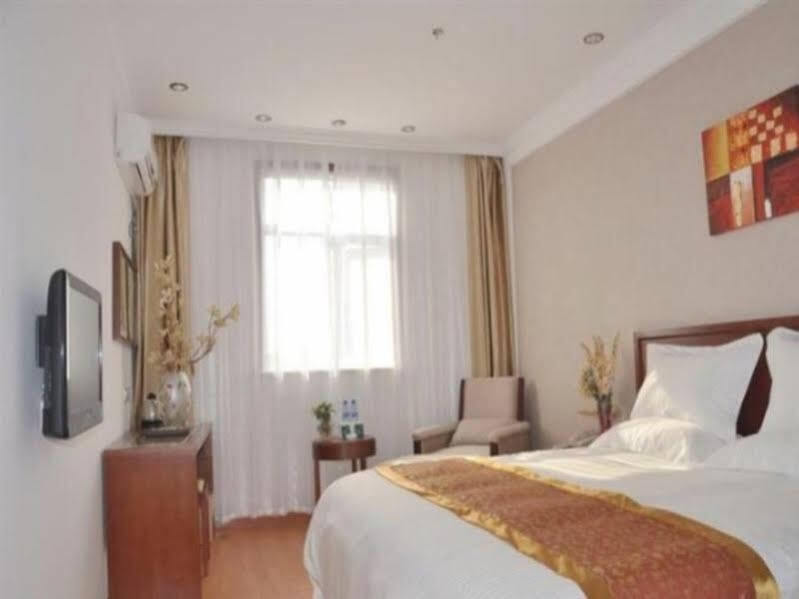 Уси: Green Tree Inn Wuxi Guyun River