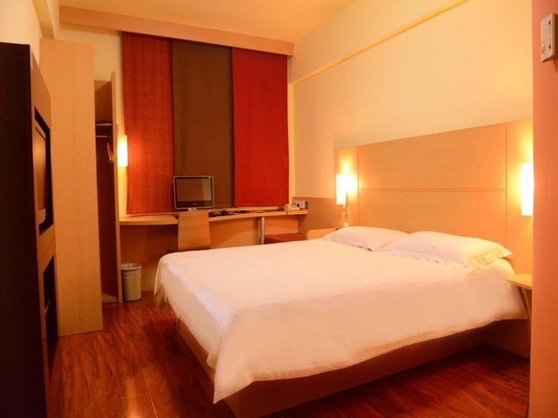 Тяньцзинь: GreenTree Inn Tianjin Dagang Shihua Road