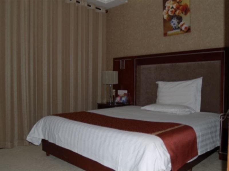 Наньтун: Starway Hotel Haiyuan Nantong Qingnian West Road