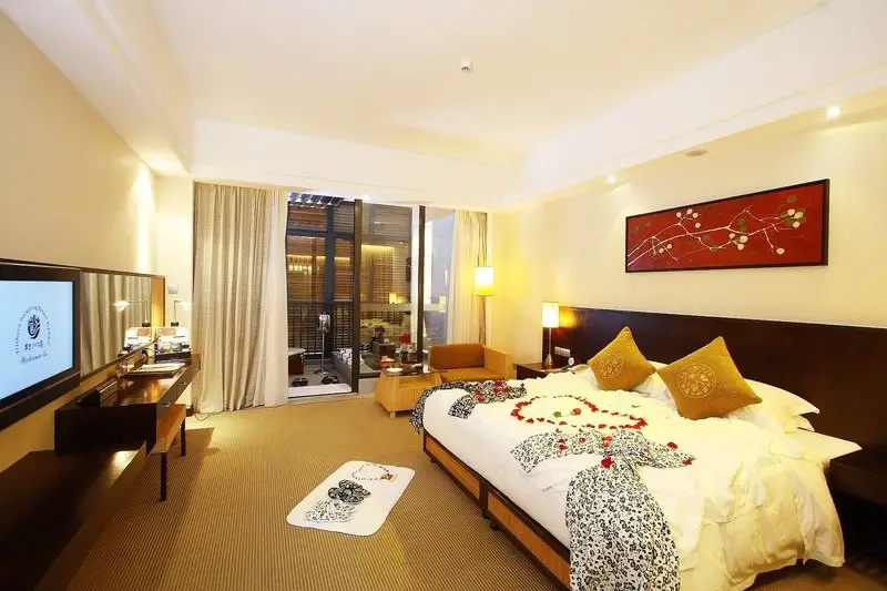 Сямынь: Trithorn Hotspring Resort Xiamen