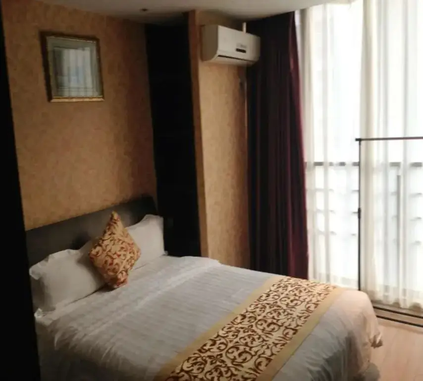 Нанкин: Nanjing Zhongfang Service Apartment