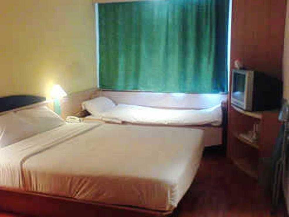 Чжуншань: Hotel ibis Zhongshan Huangpu