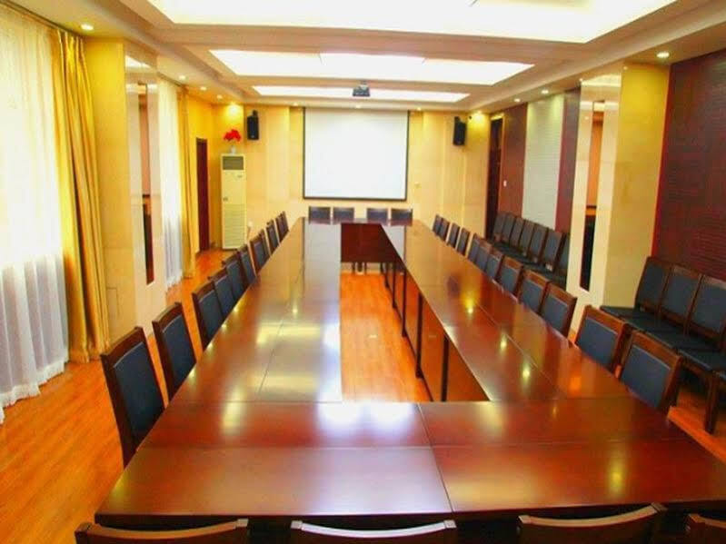 Тайюань: Green Tree Inn Taiyuan Eastern Qinxian Hotel