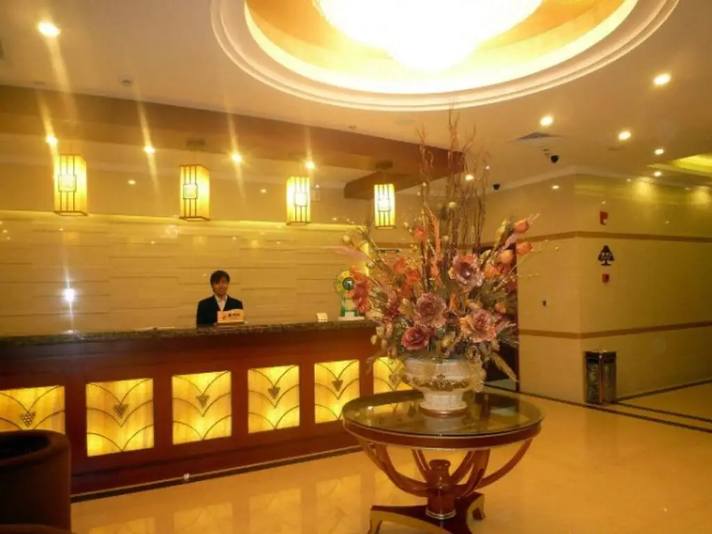 GreenTree Inn Jiangsu Wuxi Meiyuan Kaiyuan Temple Subway Master Station Express Hotel — фото 1