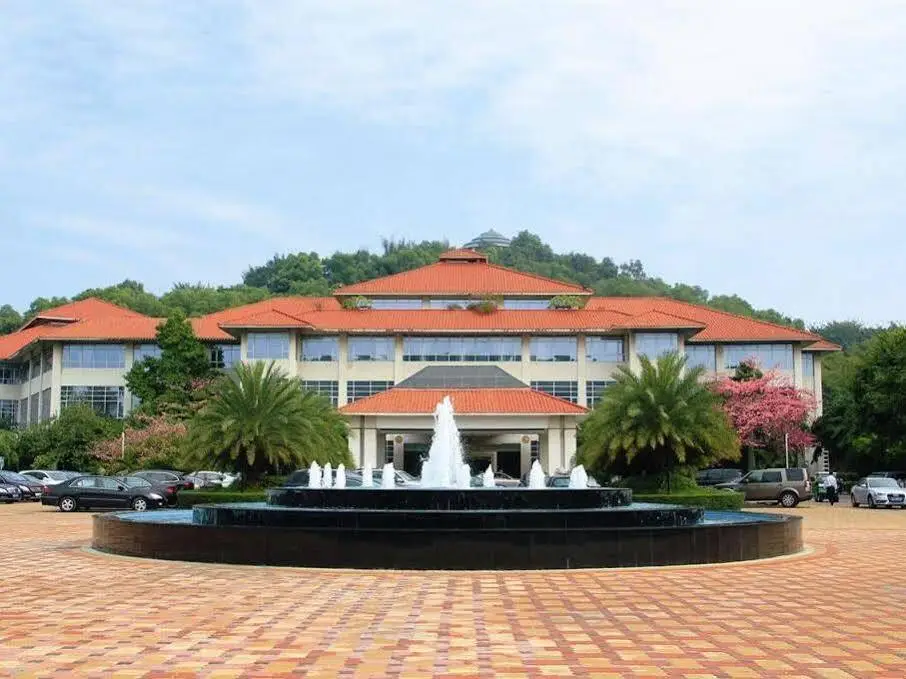 Шэньчжэнь: Shenzhen Green Bay Golf Club Hotel