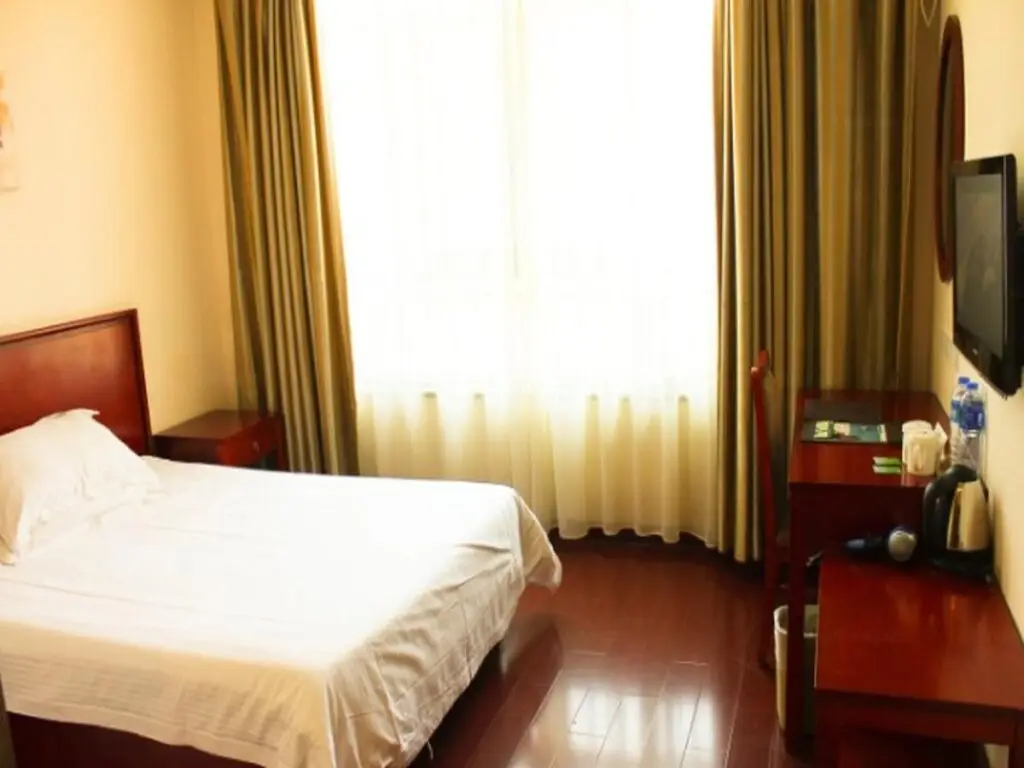 Уси: GreenTree Inn Wuxi Yinxiu Road Wanda Plaza Hotel