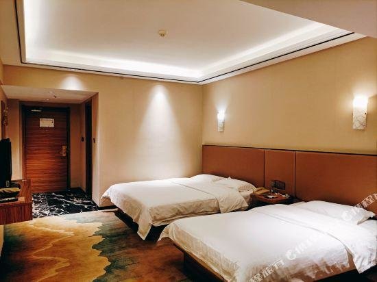 Циндао: Yonghuating Hotel