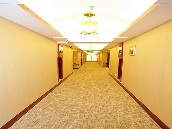Дали: Daguan Hotel