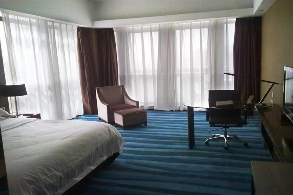 Шаоксинг: Metropolo Shaoxing Keqiao Wanda Square