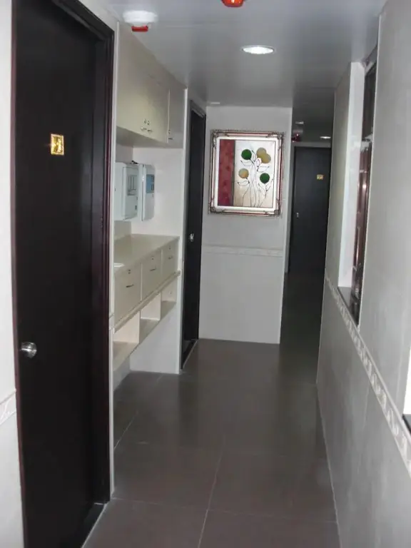 Гонконг: Dynasty Commercial Hotel