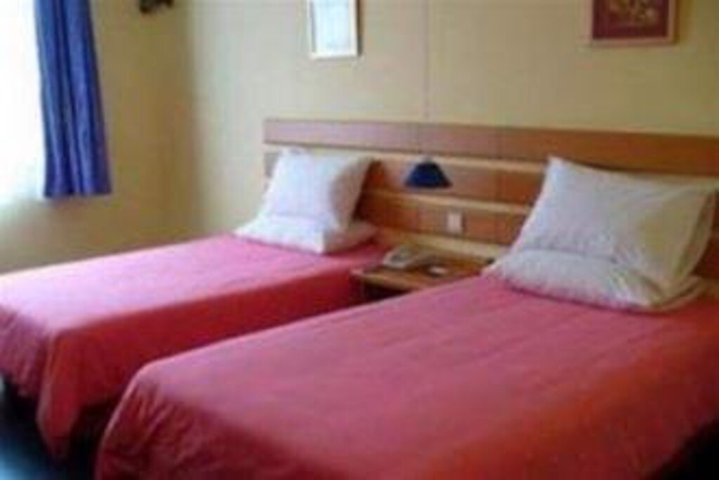 Тяньцзинь: Home Inn Tianjin Hanyangdao
