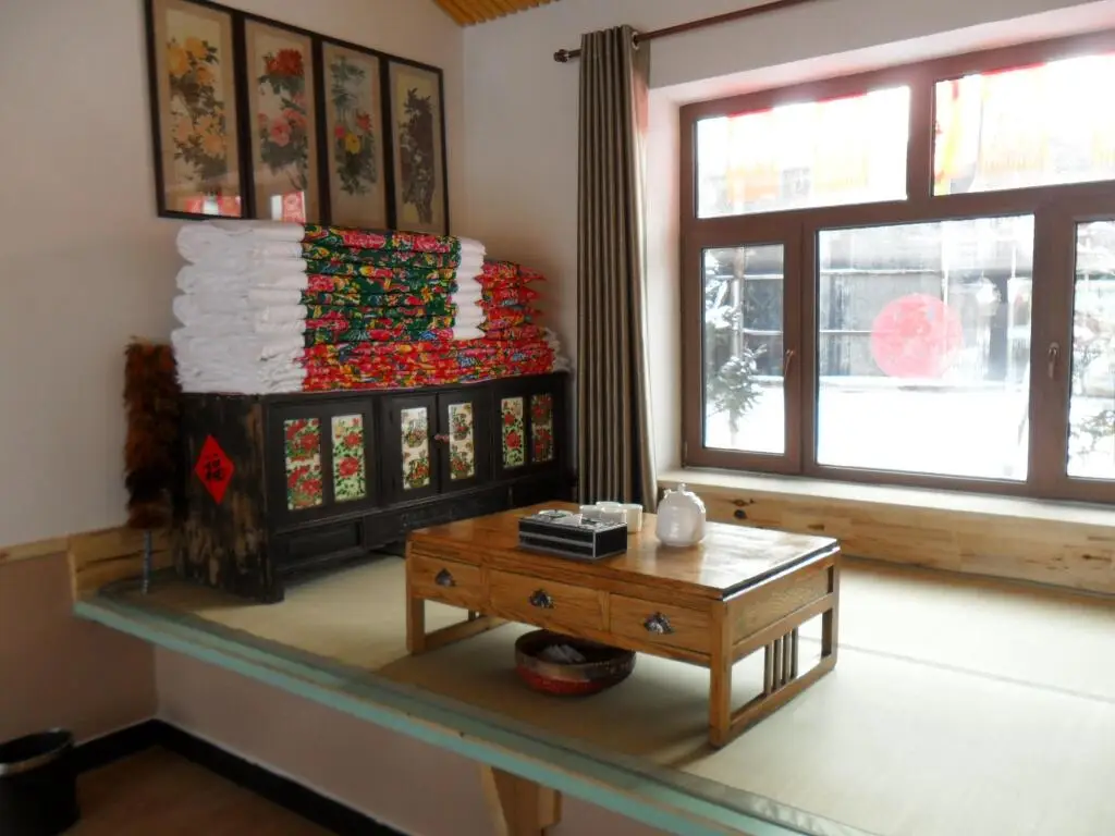 Харбин: Yabuli Folk Village Spa Resort Hotel