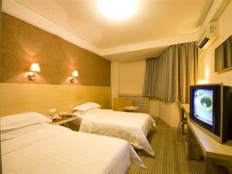 Чжэнчжоу: kunlunyuehua   hotel