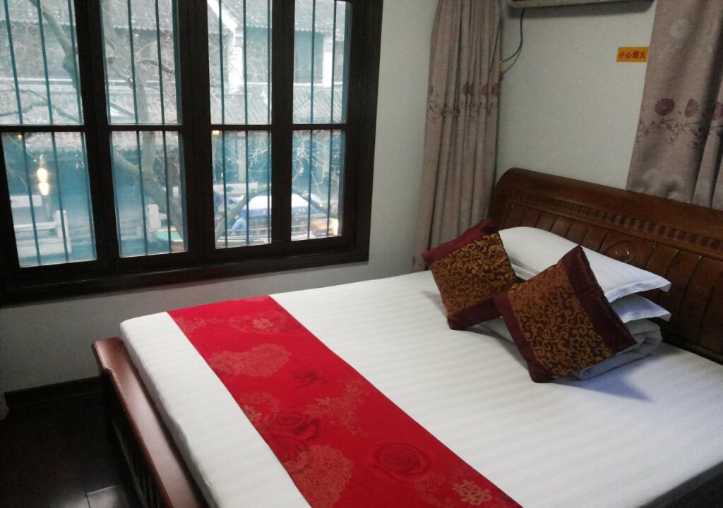Шанхай: Zhouzhuang Longxing Inn