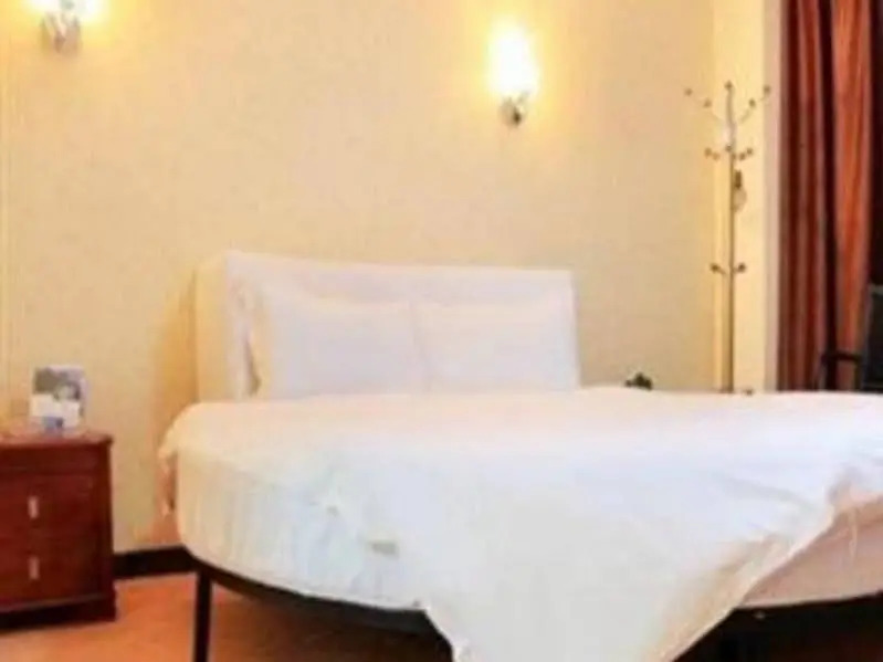Дунгуань: PinShang Business Hotel
