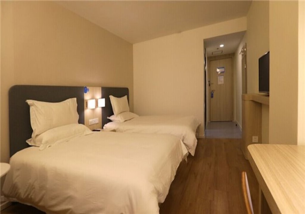 Чжухай: Emerald Palace Hotel Zhuhai