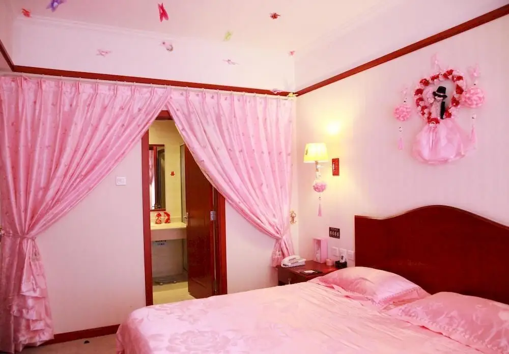 Пекин: China Electronics Huajing Business Hotel
