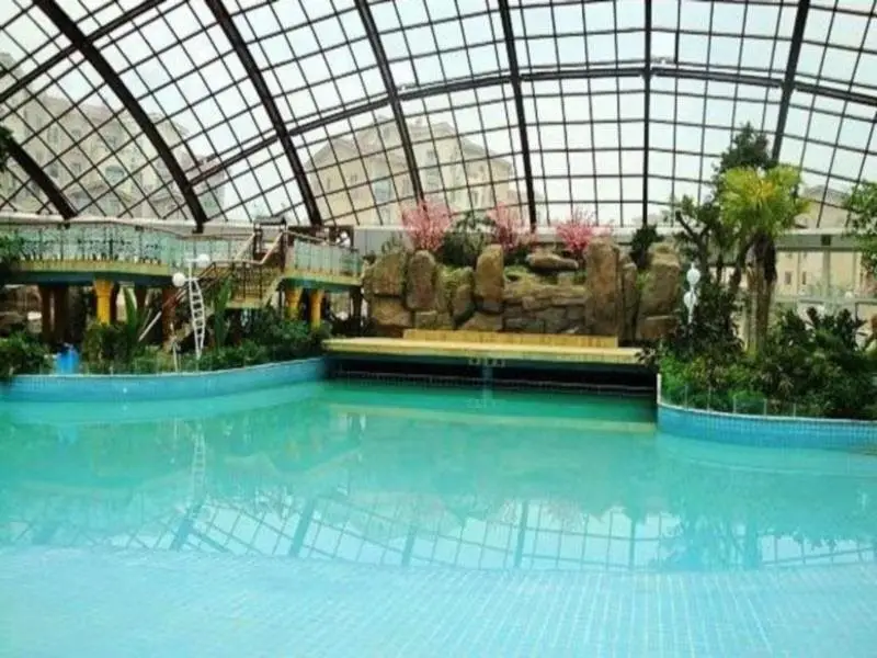 Циндао: QTG Qingdao Hot Spring Resort