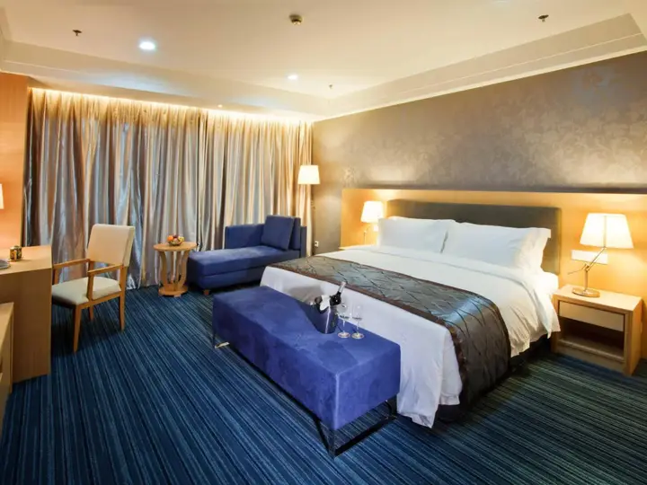 Шанхай: Kunshan Dianshan Lake Century Hotel