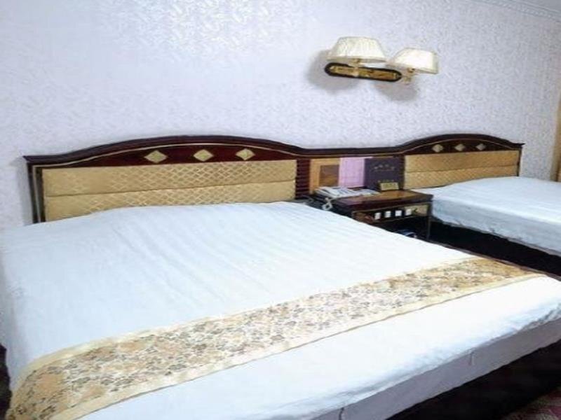 Иу: Yiwu Xinhai Hotel