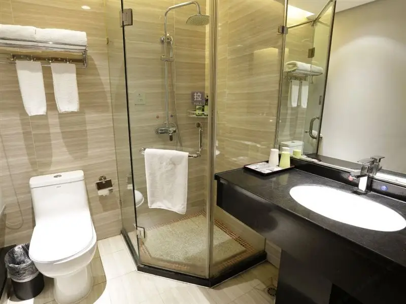 Чэнду: Anyee JinZhu Hotel (Dujiangyan Lituo Park Station)