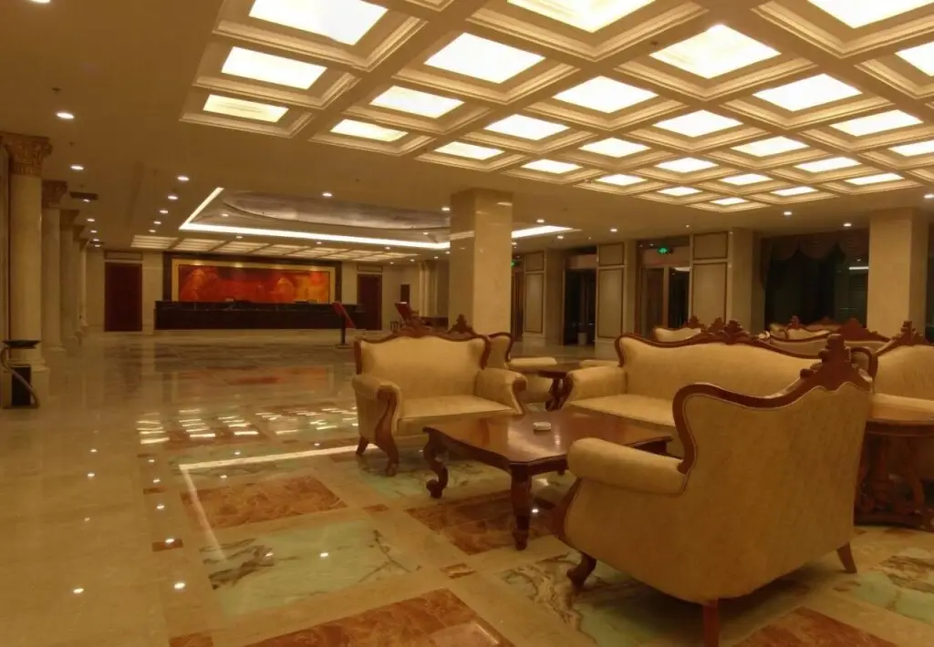 Далянь: Huaneng & Cyts Holiday