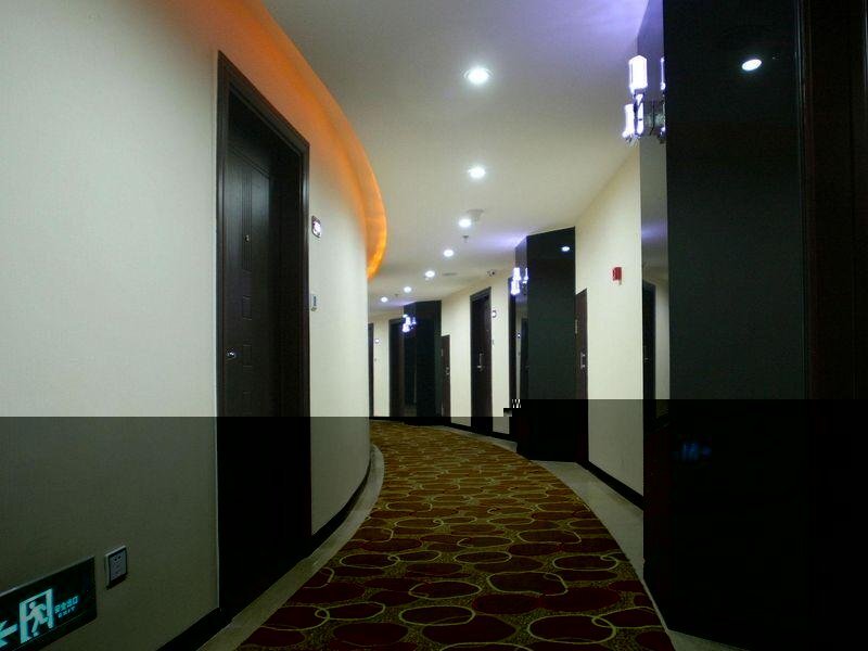 Hua Fei Hotel — фото 1