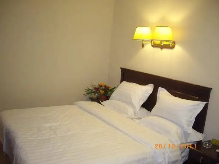 Пекин: Chaoxin Shenglin Holiday Hotel