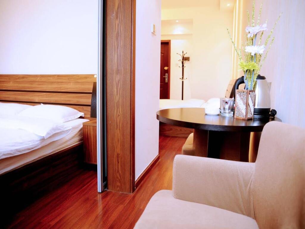 Чэнду: Chengdu Metropolitan Home Hotel Apartment