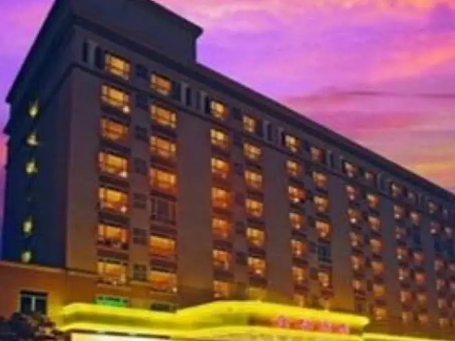 Чжуншань: Zhongshan Jinbai Hotel