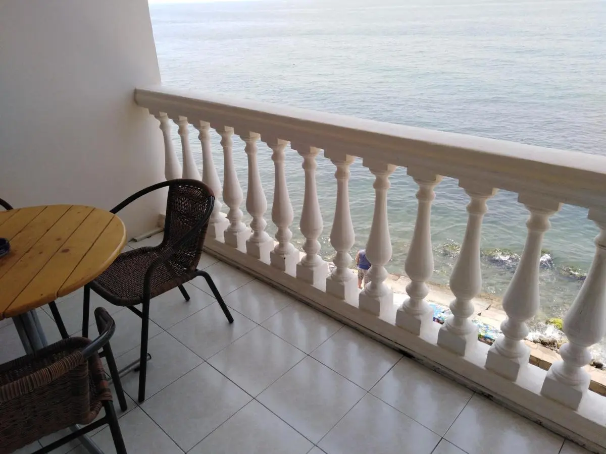 Лоо: Arioda Guesthouse