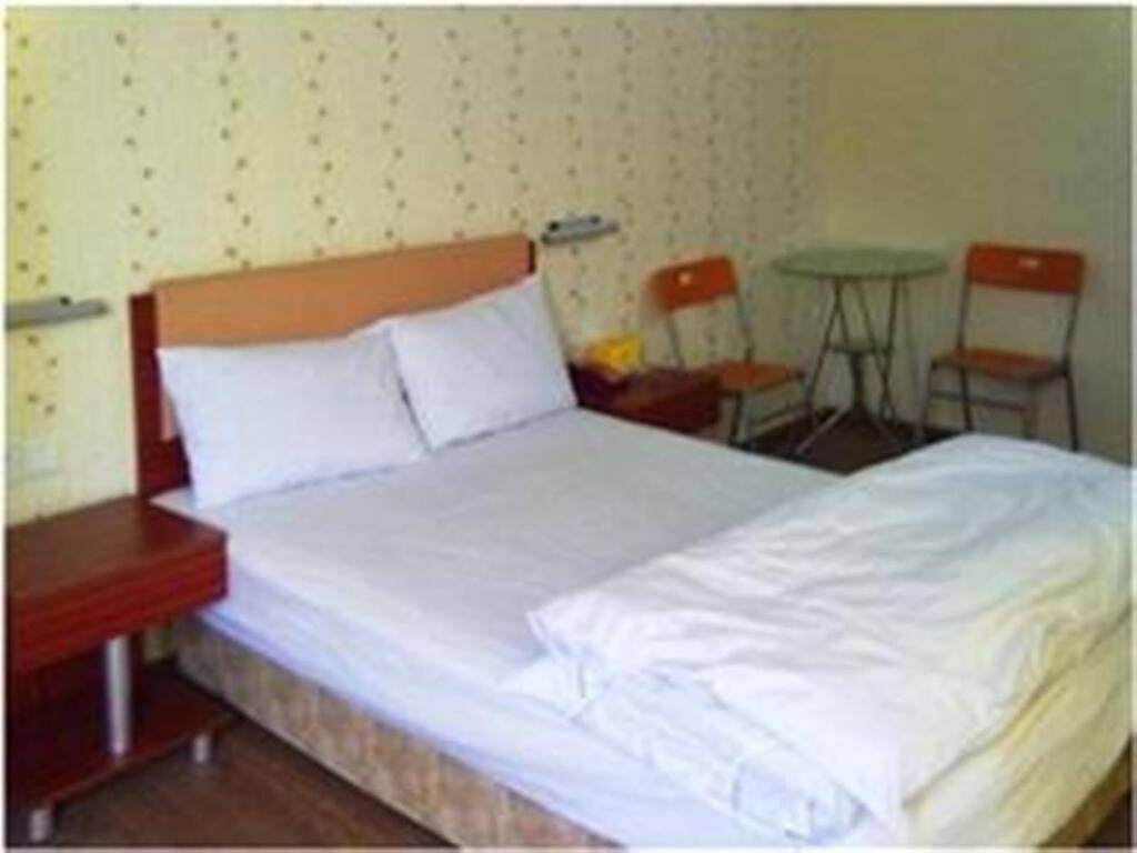 Шаньтоу: Shantou Jun Yue Business Hotel Tongyi Road Branch