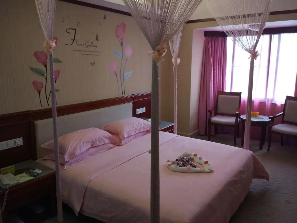 Шэньчжэнь: Vienna Hotel Shenzhen Dongmen Branch