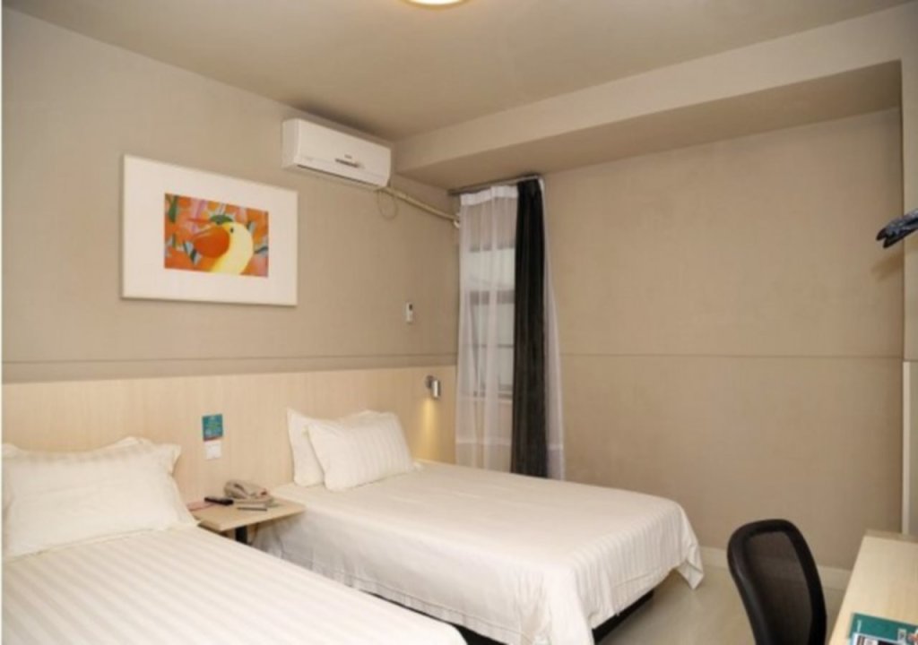 Шэньчжэнь: Jinjiang Inn Shenzhen Luohu Mix City Branch