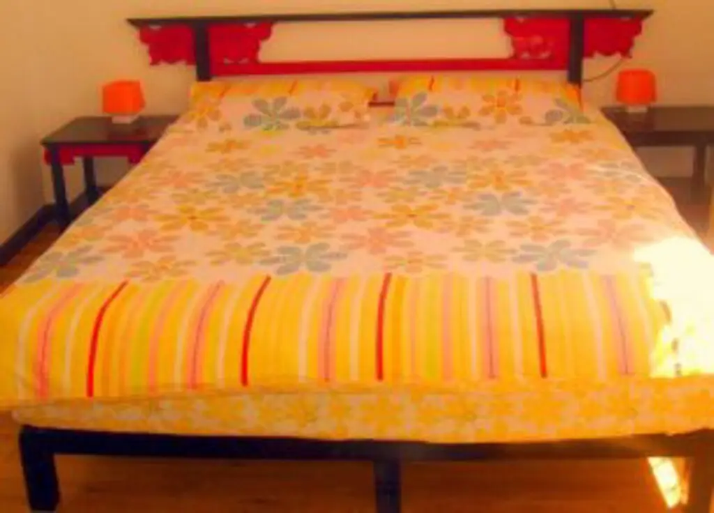 Дали: Rainbows Nest International Guest House