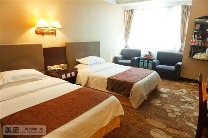 Фучжоу: Longxiang Hotel