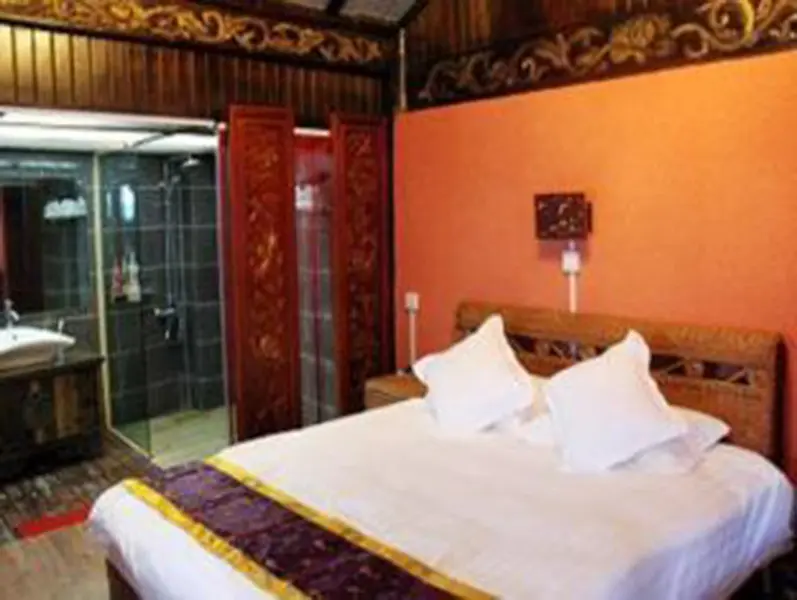 Лицзян: Lijiang Liuliu Inn by Wind Station