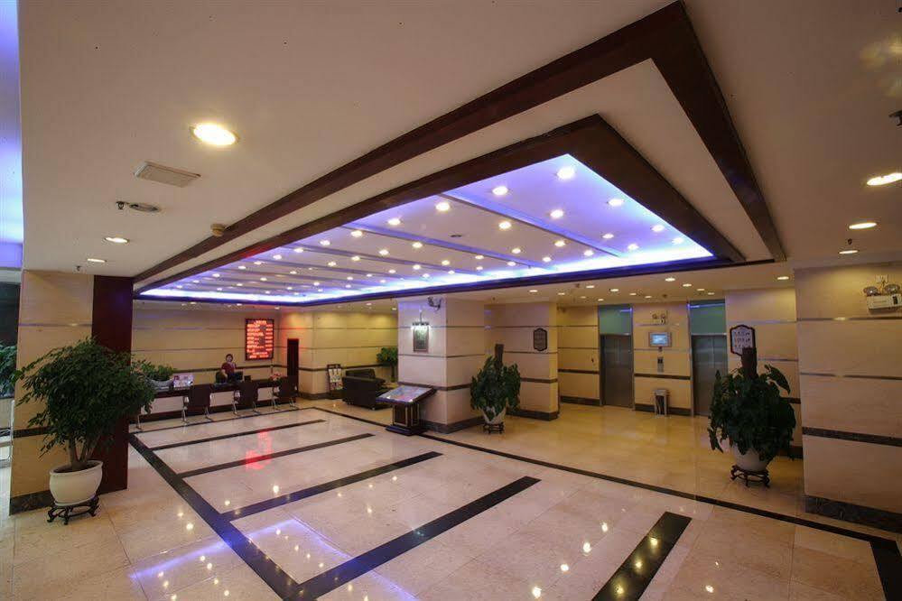 Гуанчжоу: Hongfan Hotel - Guangzhou