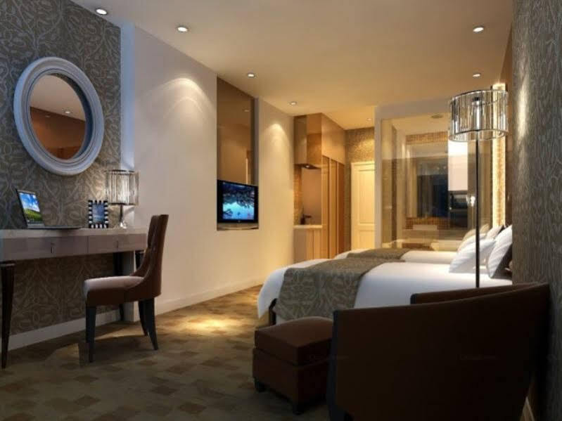 Чэнду: Chengdu Rayne Holiday Hotel