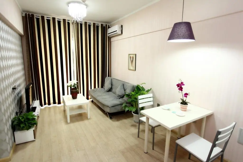 Чэнду: Jietai Xingzheng Apartment
